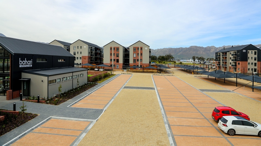 To Let 2 Bedroom Property for Rent in Somerset West Western Cape